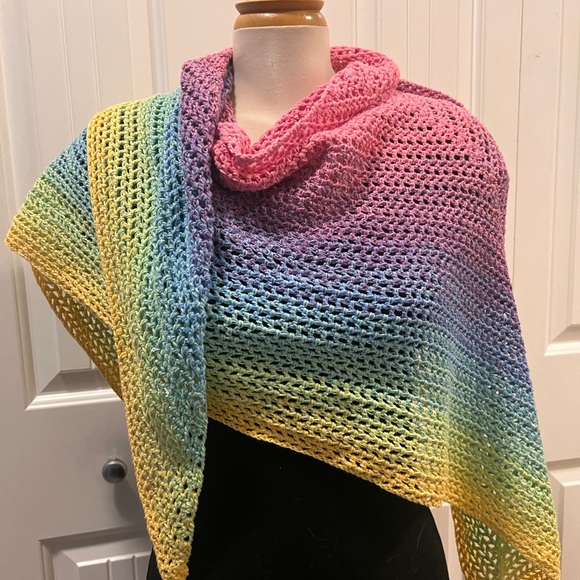 Hand Crochet Shawl - Picture 3 of 4